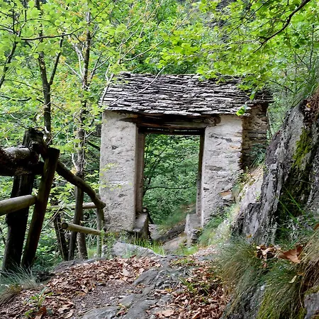 Alojamento de Turismo Selvagem Secret Mountain Retreat Valle Cannobina