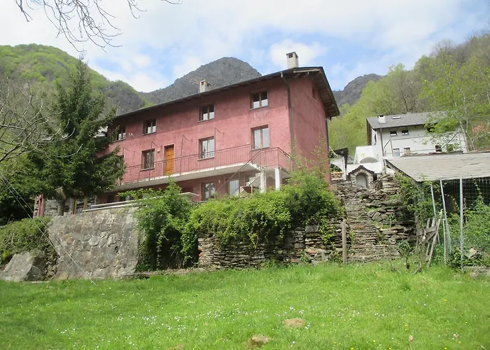 ロッジ Secret Mountain Retreat Valle Cannobina *