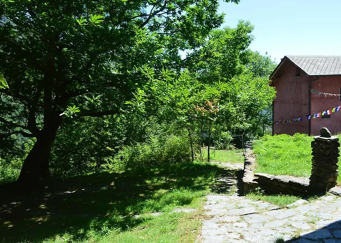 Secret Mountain Retreat Valle Cannobina ロッジ